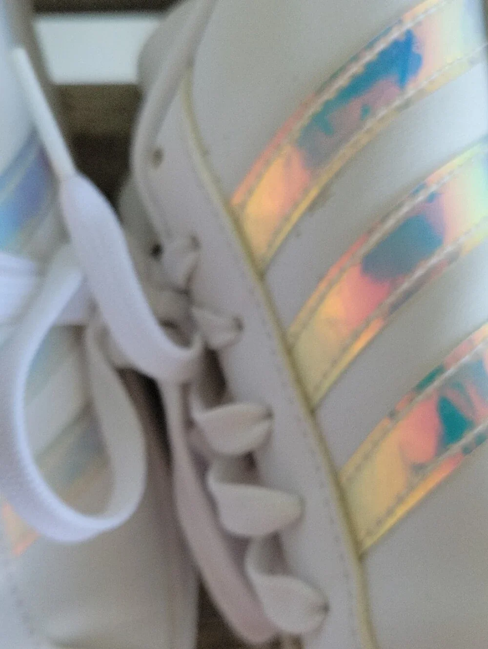 adidas  Cloud Foam White Women’s Sneakers with Iridescent Stripe Accents
